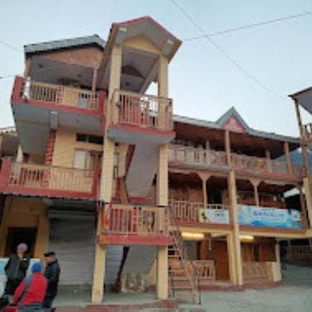 מלון Renu Paradise , Ayodhya מראה חיצוני תמונה